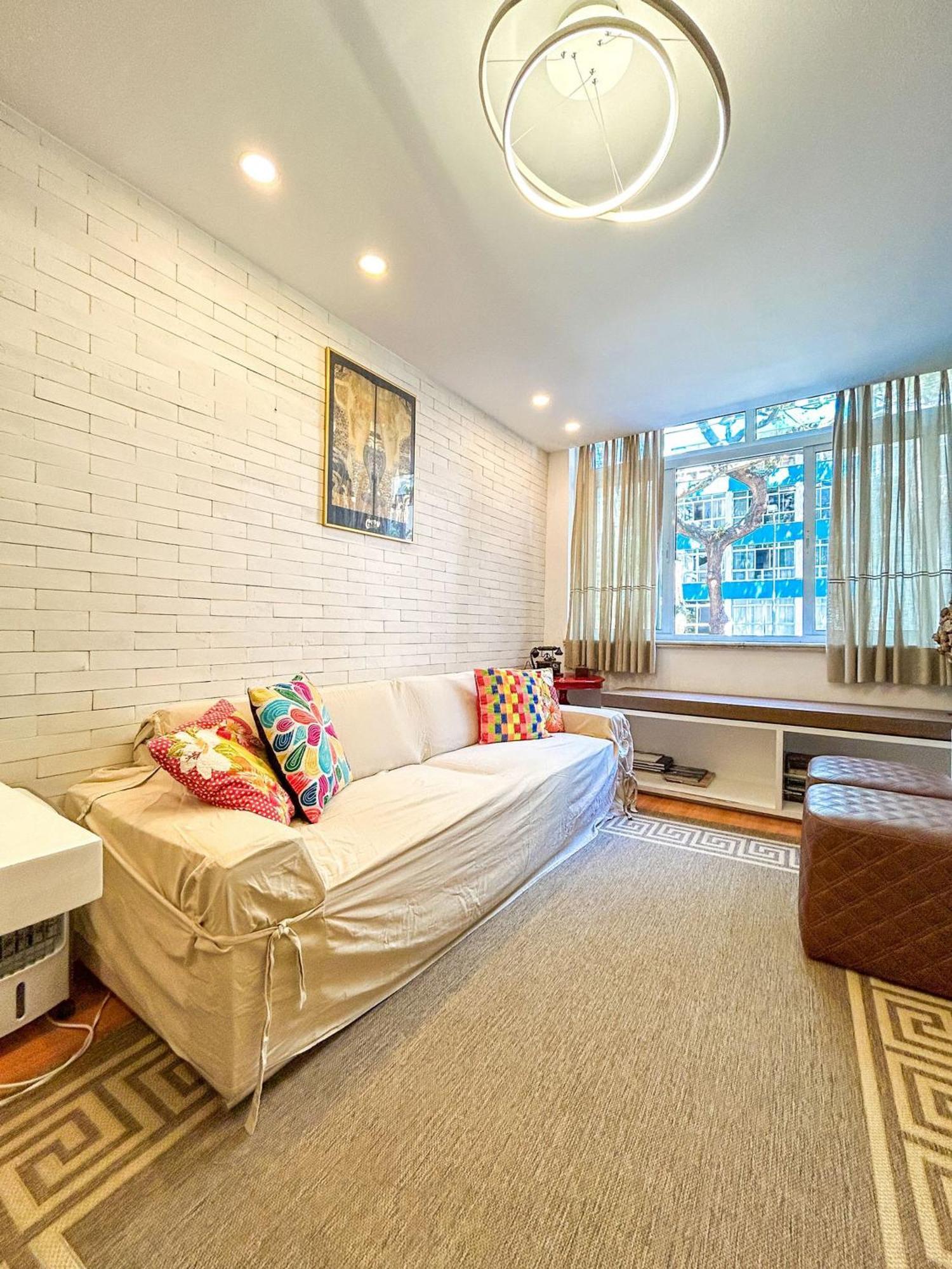 Luxuoso Apartamento De 3 Quartos Com Vaga No Leblon Apartment